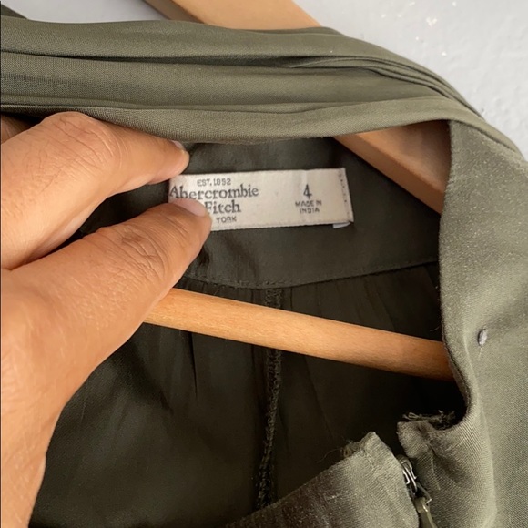 Abercrombie & Fitch Pant - Picture 2 of 3